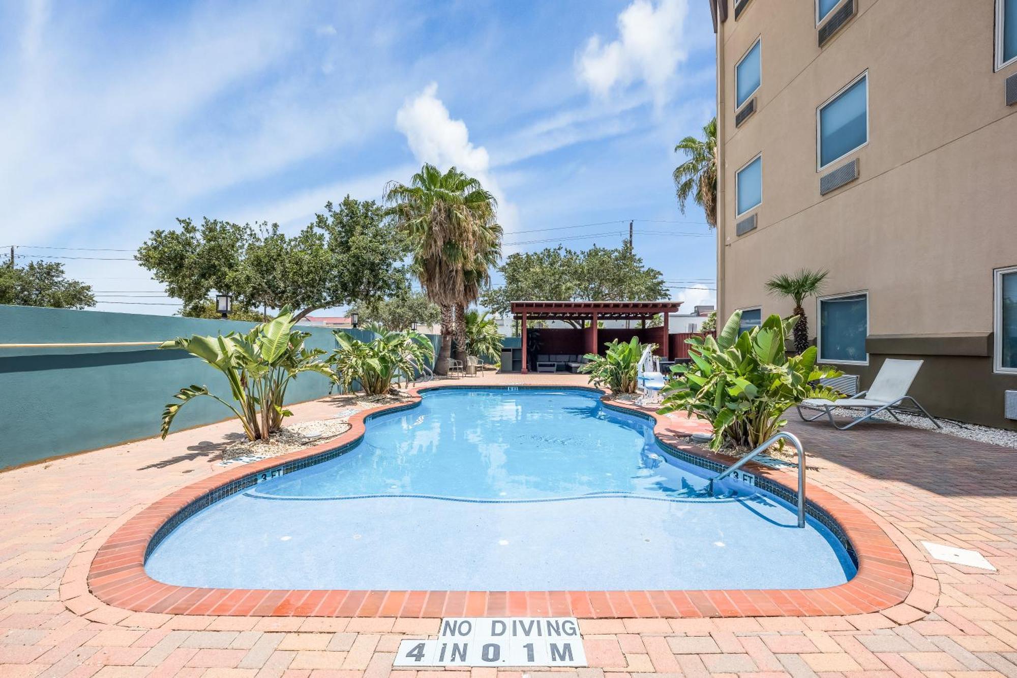 Holiday Inn - Brownsville By Ihg Exterior photo