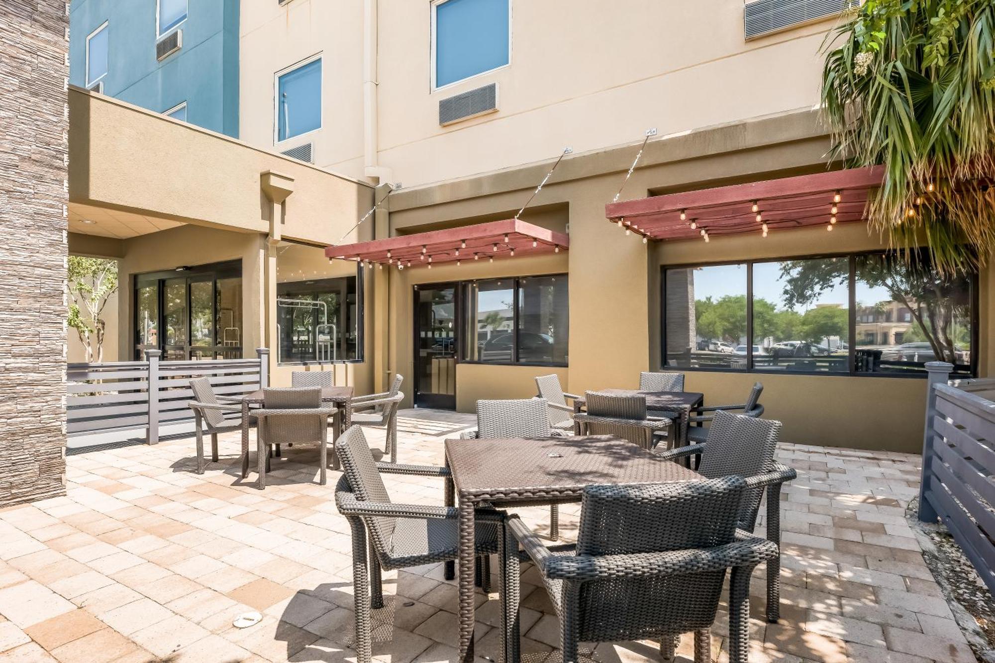 Holiday Inn - Brownsville By Ihg Exterior photo