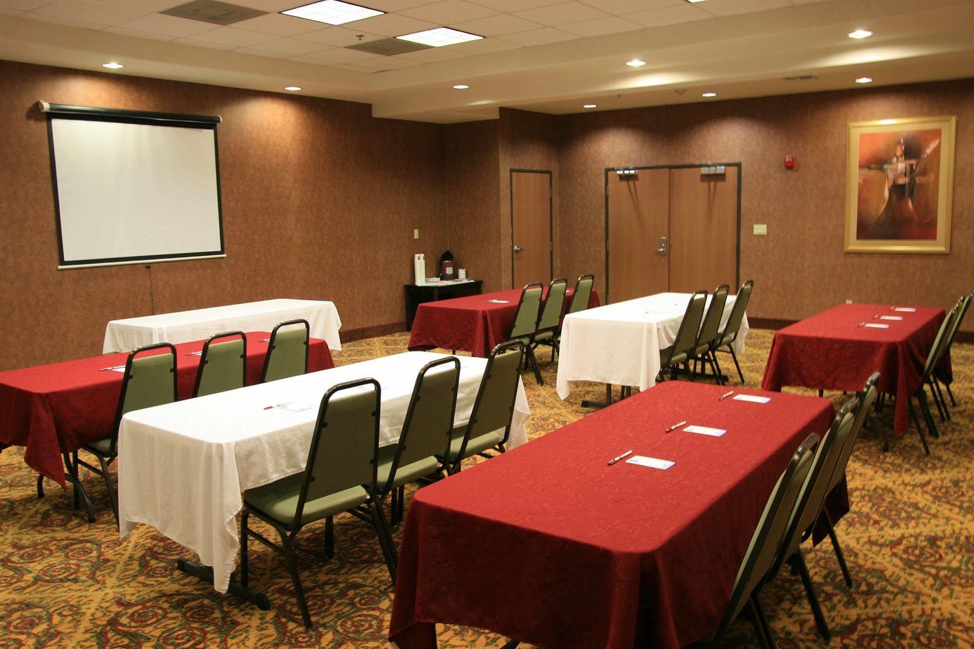 Holiday Inn - Brownsville By Ihg Exterior photo
